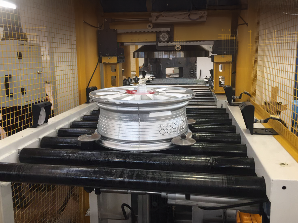 Sprue Point Drilling Unit